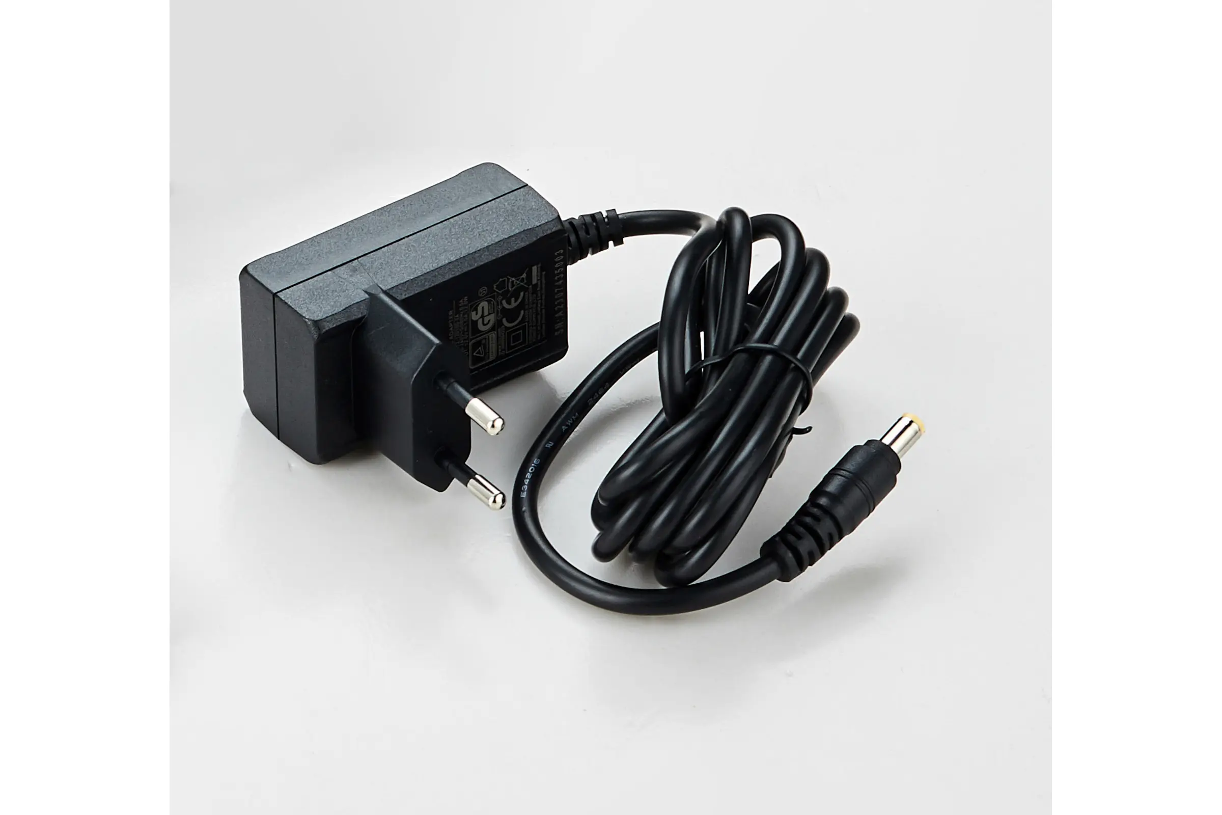 Bloc d’alimentation Chihiros 12 V – 1 A pour détendeur PRO et systèmes de dosage