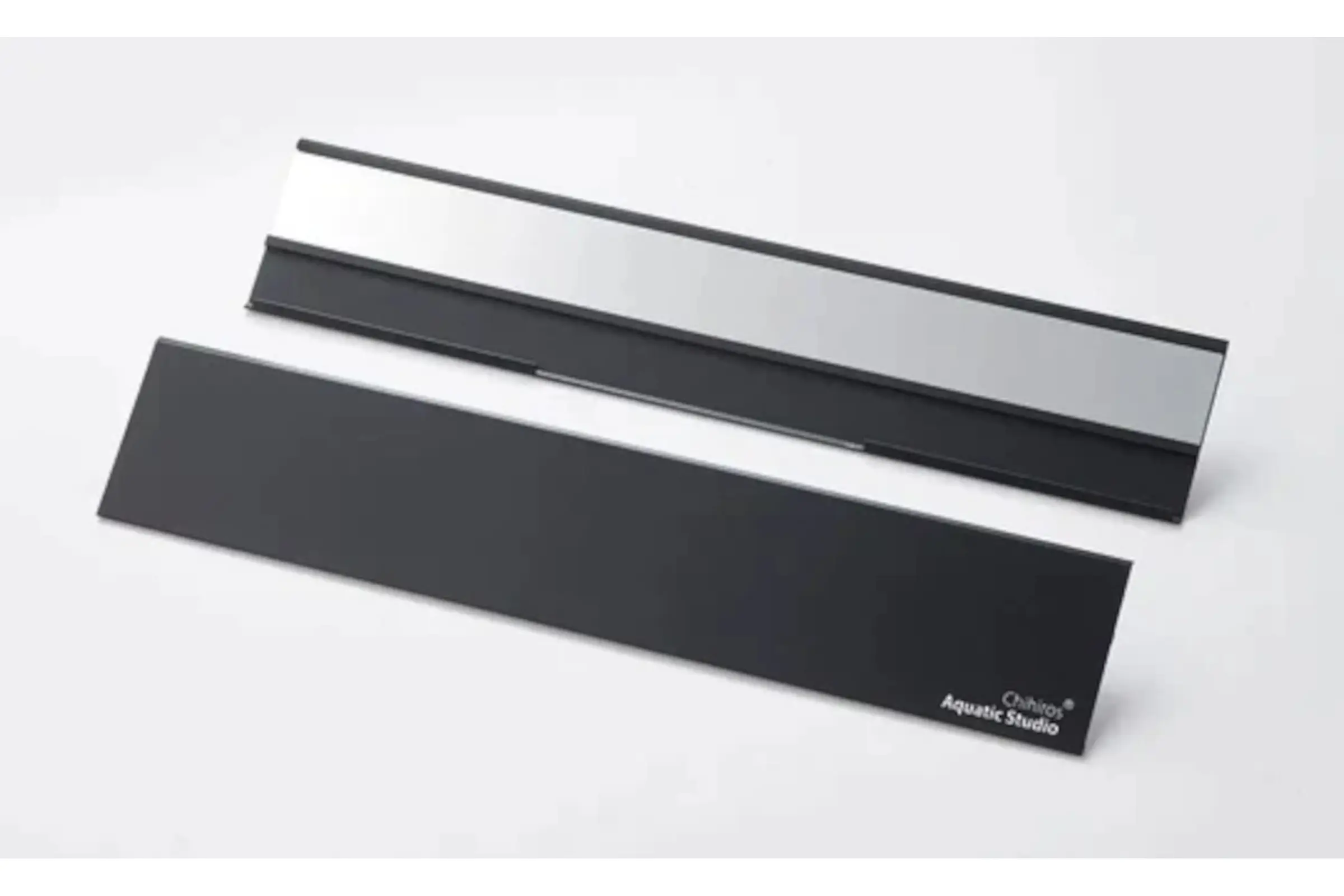 Caches Chihiros RGB VIVID II, finition miroir, en 2 couleurs
